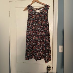 3 for $15. GAP Shift dress size L
